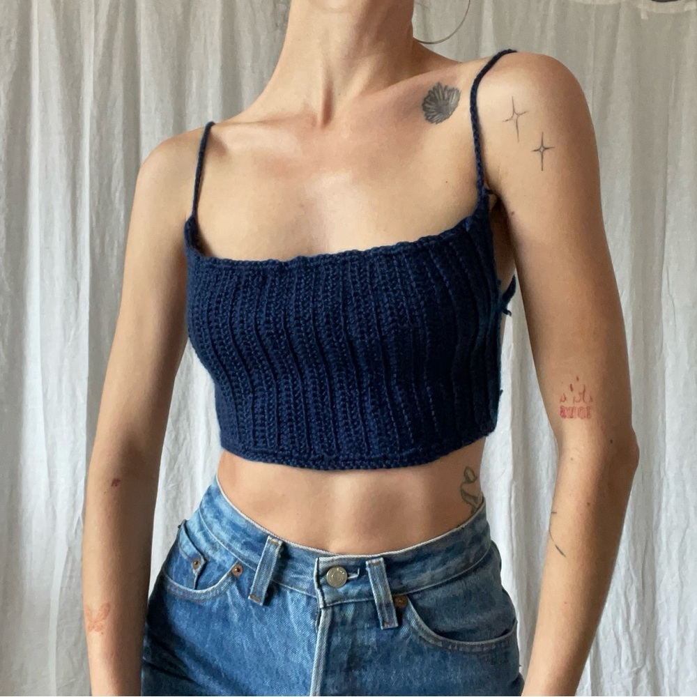 Navy Blue Ribbed Crop Tank Top